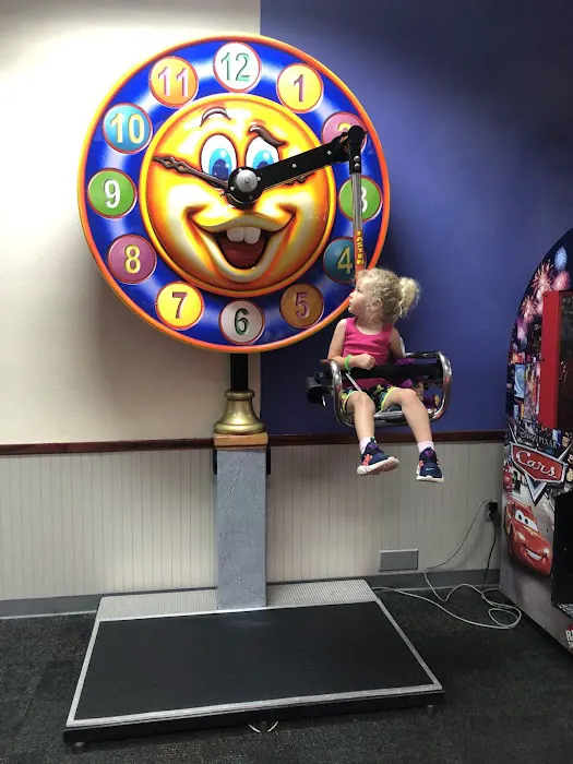 Chuck E. Cheese Picture 7