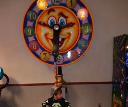 Chuck E. Cheese