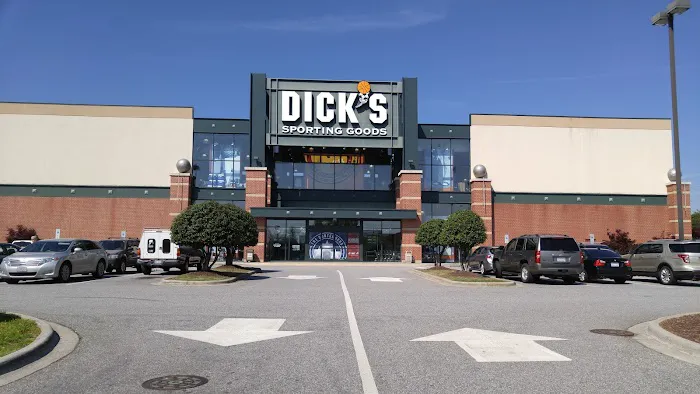 DICK'S Sporting Goods Picture 6