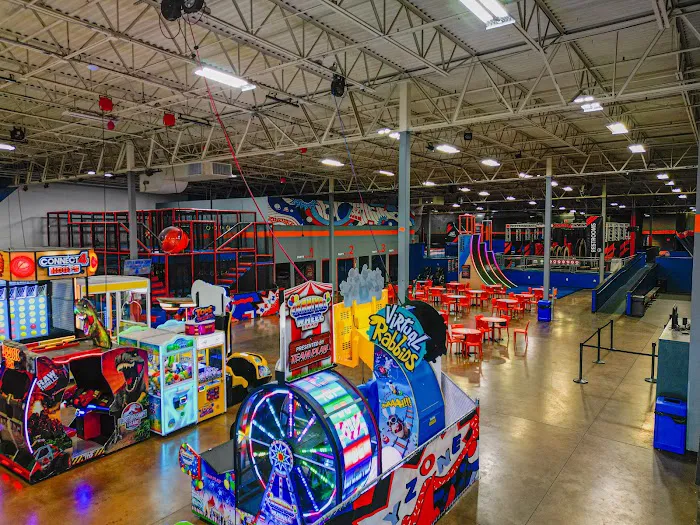 Sky Zone Trampoline Park Picture 9