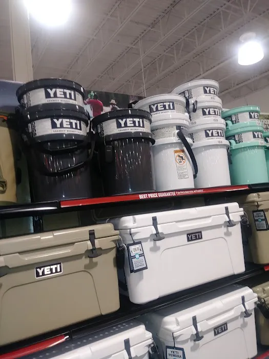 DICK'S Sporting Goods Picture 4