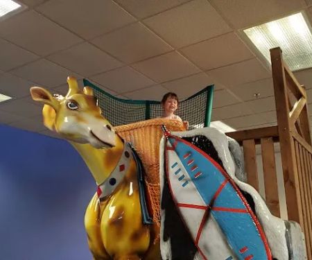 Chuck E. Cheese