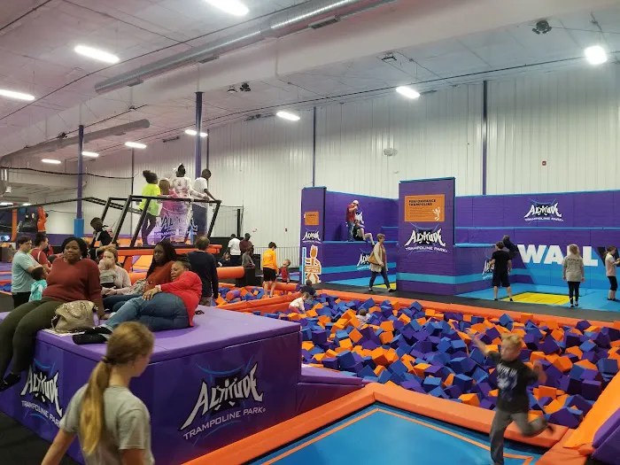 Altitude Trampoline Park Birmingham Amusement Park in Pelham, Alabama Picture 3