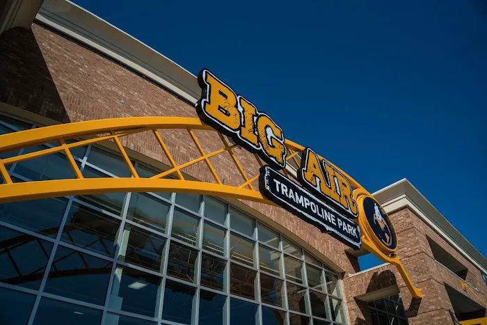 Big Air Trampoline Park Picture 10