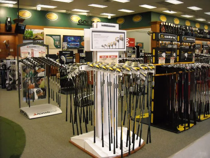 DICK'S Sporting Goods Picture 5