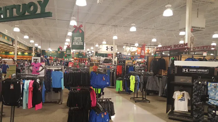 DICK'S Sporting Goods Picture 10