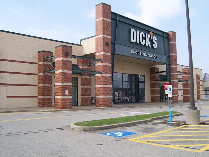 DICK'S Sporting Goods Picture 10
