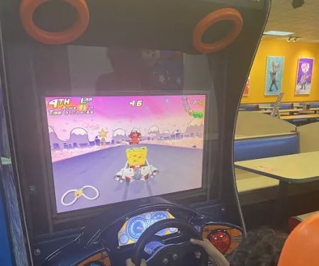 Chuck E. Cheese
