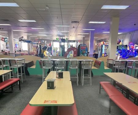 Chuck E. Cheese