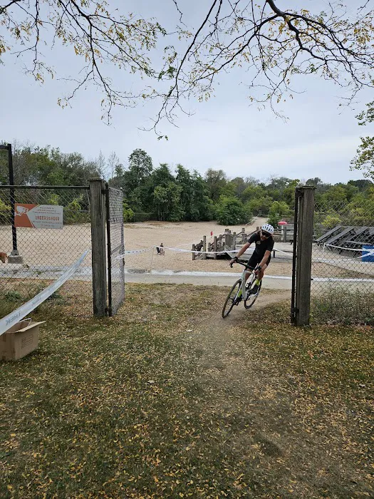 Quarry Beach Adventure Park and Water Sports Picture 7