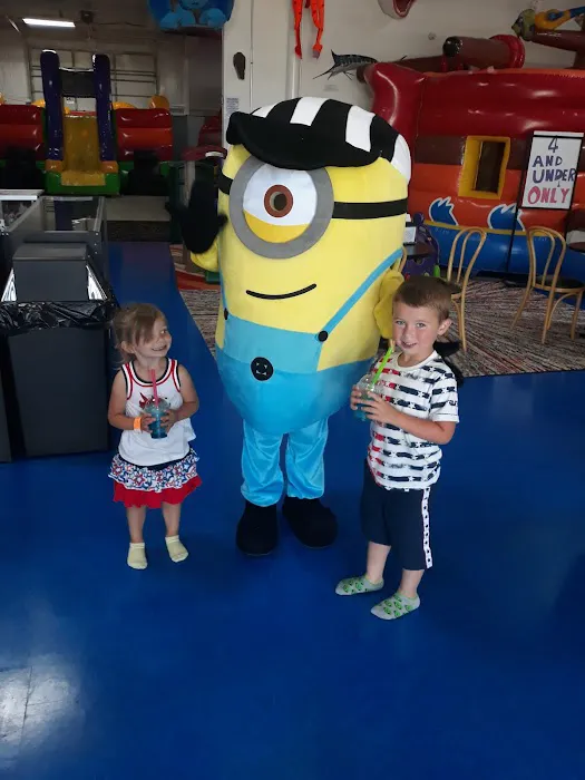 Coral Cove Family Fun Center Picture 5