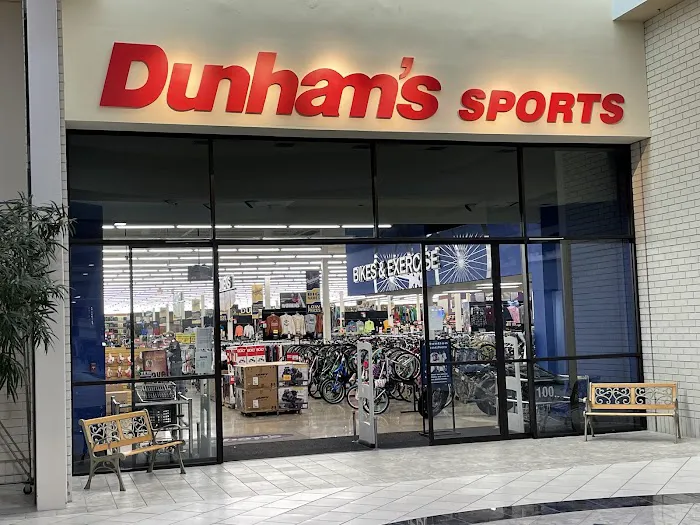 Dunham's Sports Picture 10