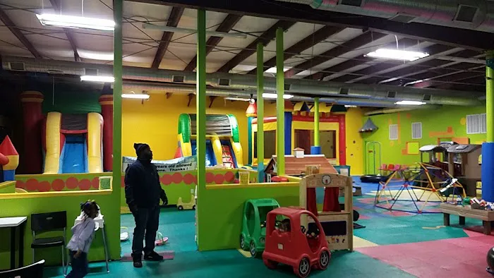 Off The Wall, Indoor Bounce & Party Place Picture 6