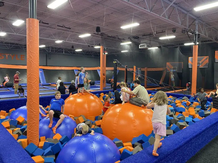 Sky Zone Trampoline Park Picture 10