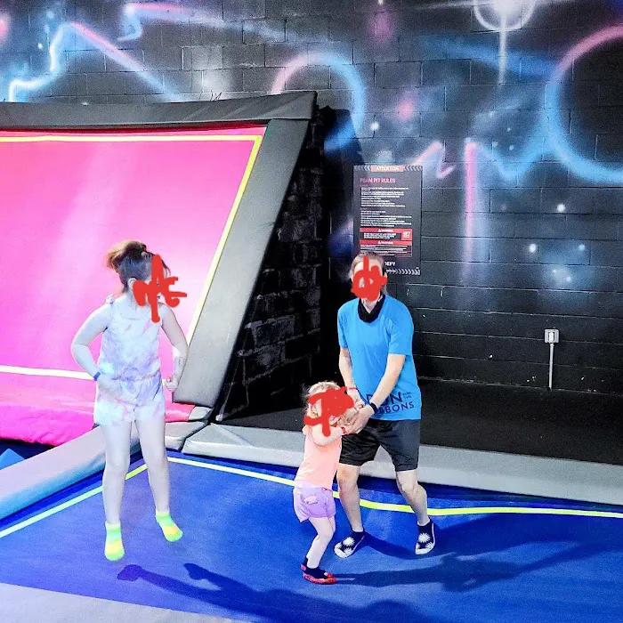 Sky Zone Trampoline Park Picture 4