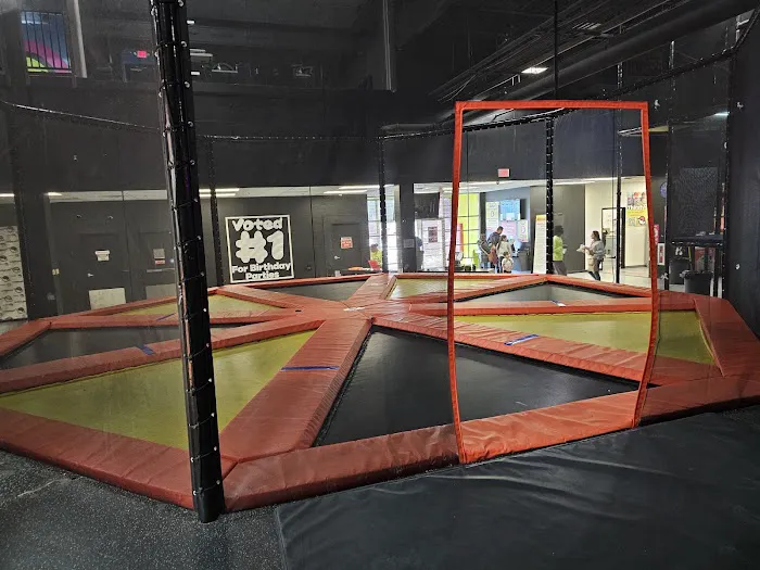 Urban Air Trampoline and Adventure Park Picture 7
