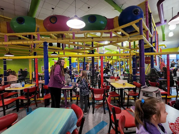 Slinky Action Zone Picture 4