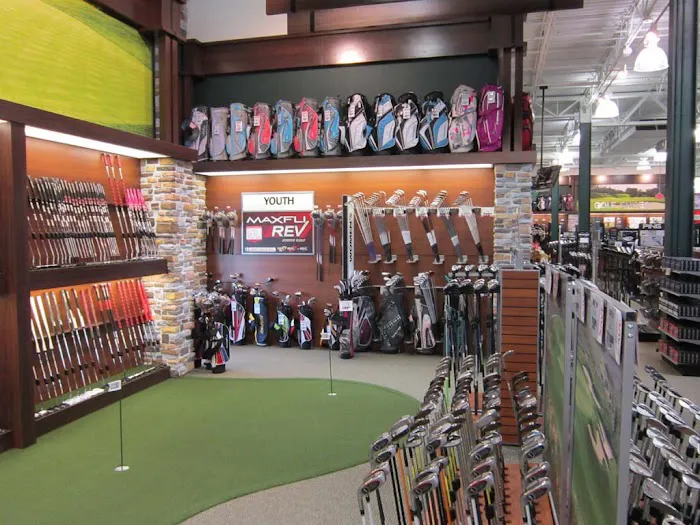 DICK'S Sporting Goods Picture 9