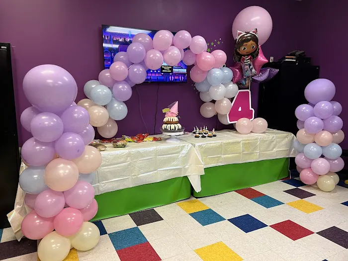 Pump It Up Raleigh Kids Birthdays and More Picture 2