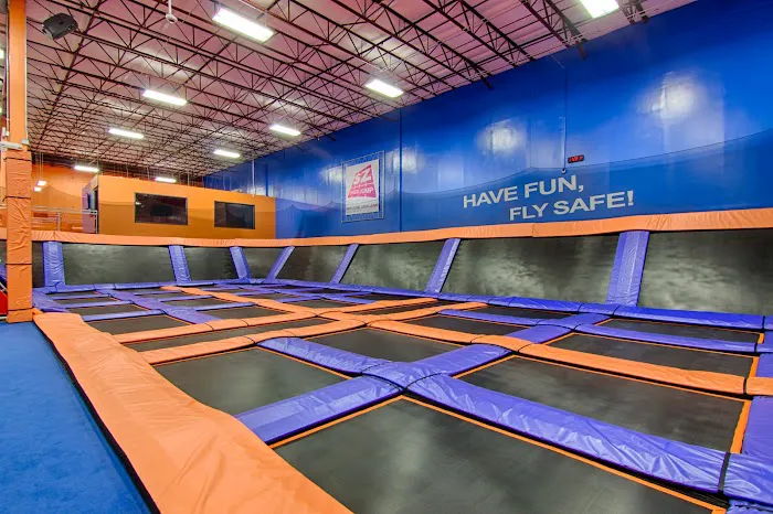 Sky Zone Trampoline Park Picture 7