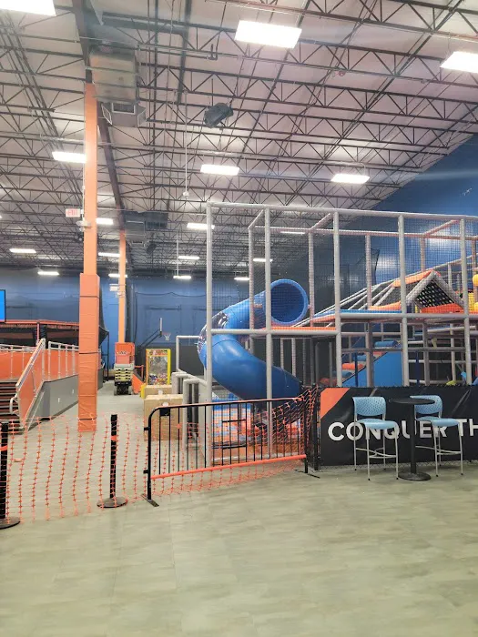 Sky Zone Trampoline Park Picture 3
