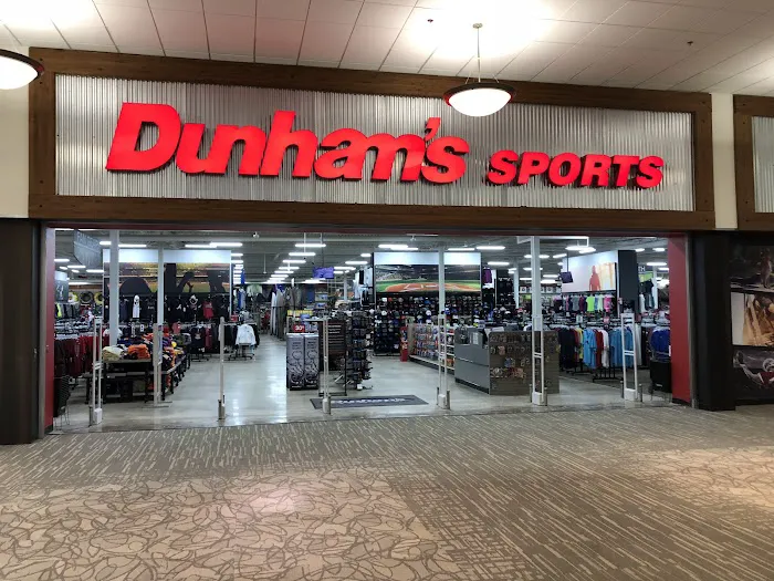 Dunham's Sports Picture 4