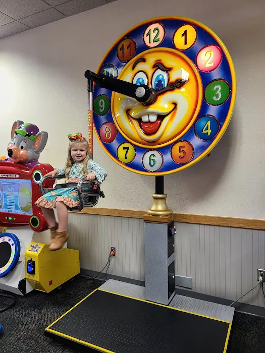 Chuck E. Cheese Picture 2