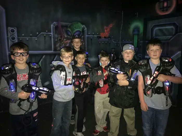 EVENT ZONA BOWL / REBOUND TRAMPOLINE PARK Picture 9