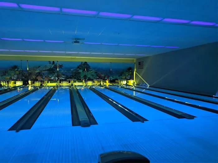 EVENT ZONA BOWL / REBOUND TRAMPOLINE PARK Picture 5