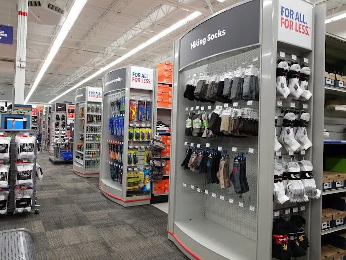 Academy Sports + Outdoors Picture 3