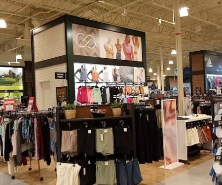 DICK'S Sporting Goods