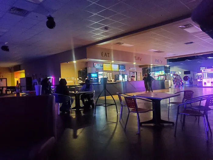 Rebound Trampoline Park & Event Zona Bowl - Tupelo Picture 1
