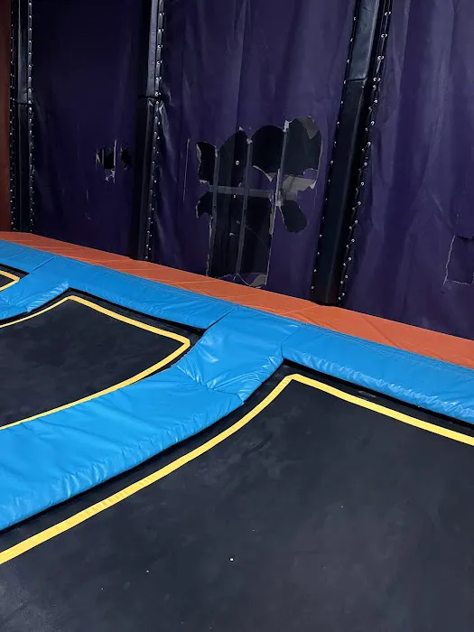 Rebound Trampoline Park & Event Zona Bowl - Tupelo Picture 5