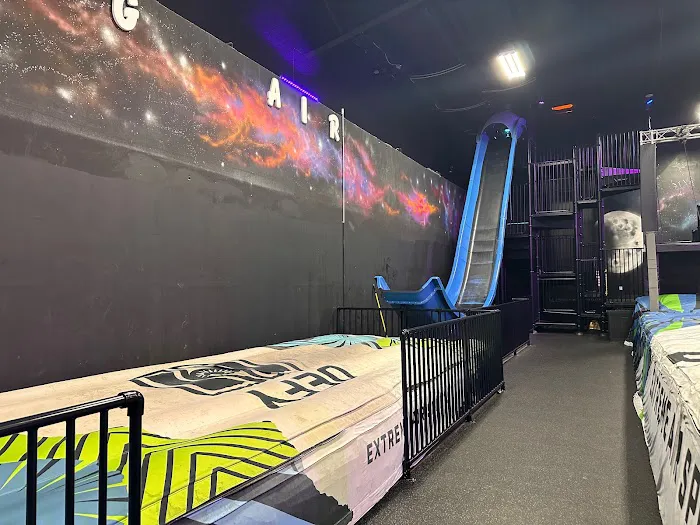 Sky Zone Trampoline Park Picture 6