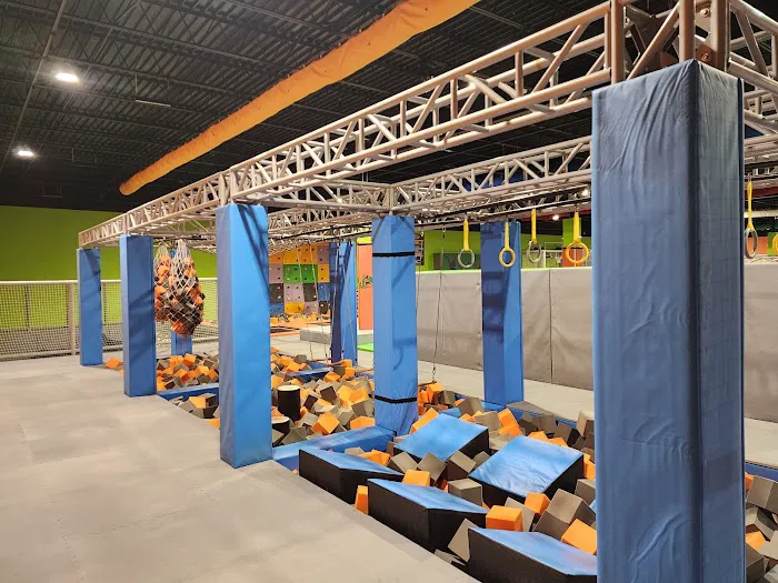 FlipZone Trampoline & Fun Park Picture 2