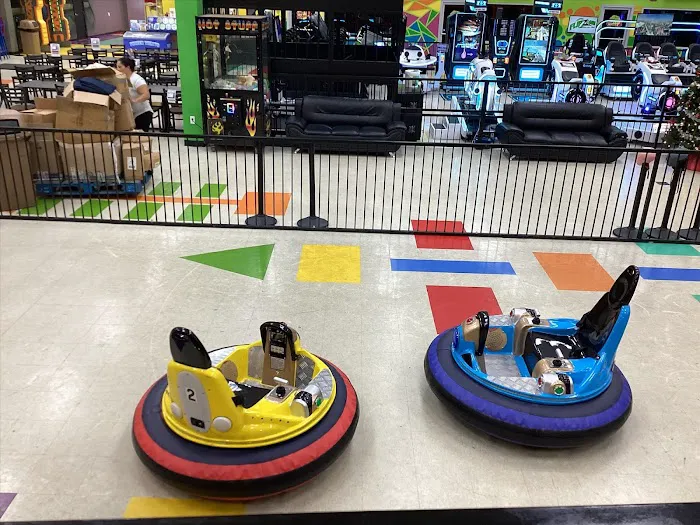 FlipZone Trampoline & Fun Park Picture 9