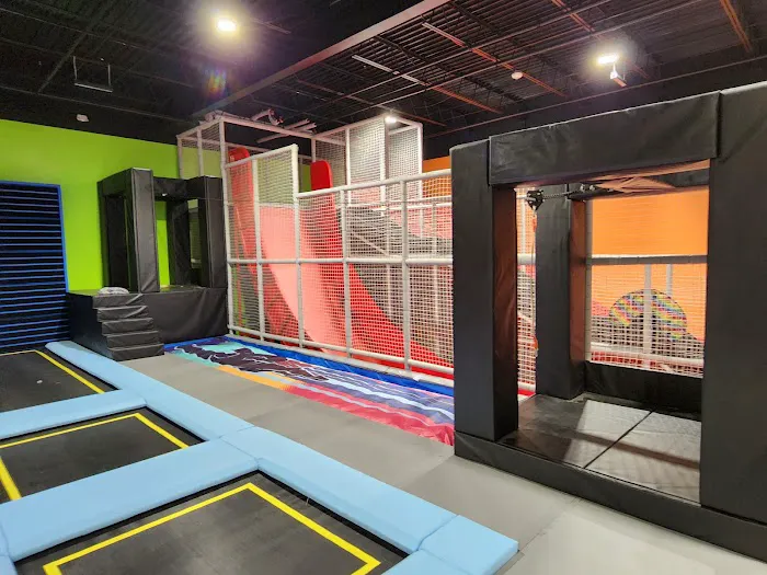 FlipZone Trampoline & Fun Park Picture 8