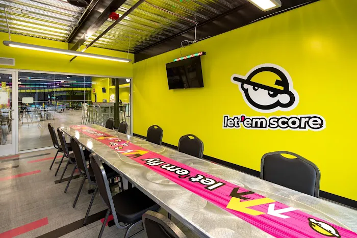 Urban Air Trampoline and Adventure Park Picture 3