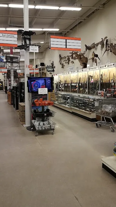 Fleet Farm Picture 4