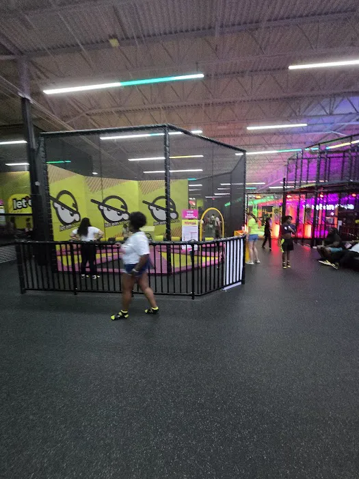 Urban Air Trampoline and Adventure Park Picture 5