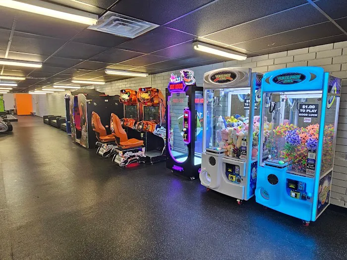 Sky Zone Trampoline Park Picture 2