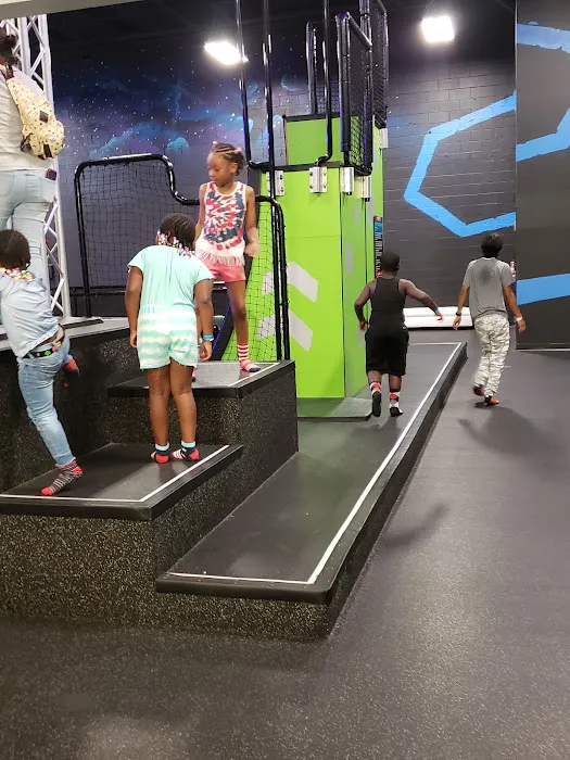 Sky Zone Trampoline Park Picture 4