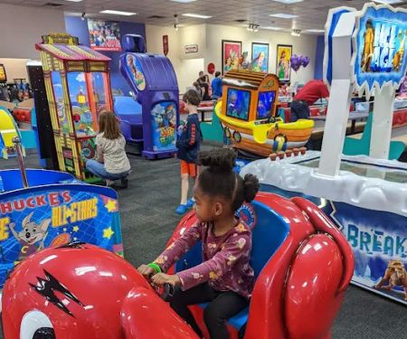 Chuck E. Cheese