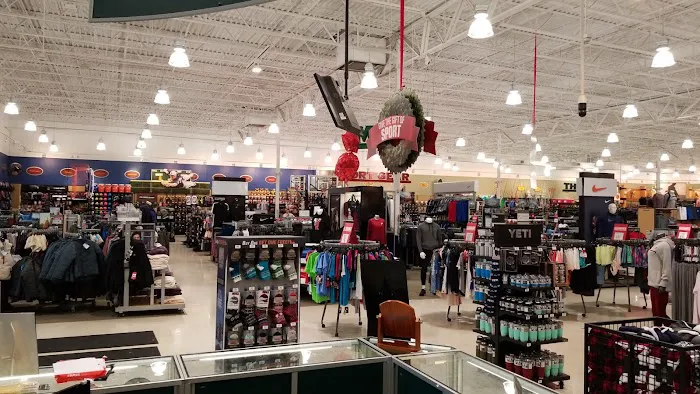 DICK'S Sporting Goods Picture 8