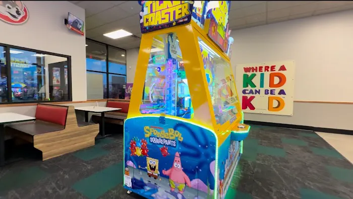 Chuck E. Cheese Picture 10