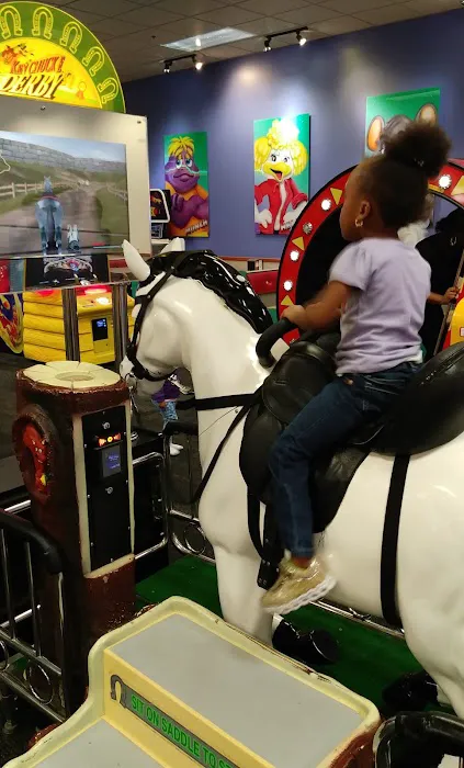 Chuck E. Cheese Picture 6