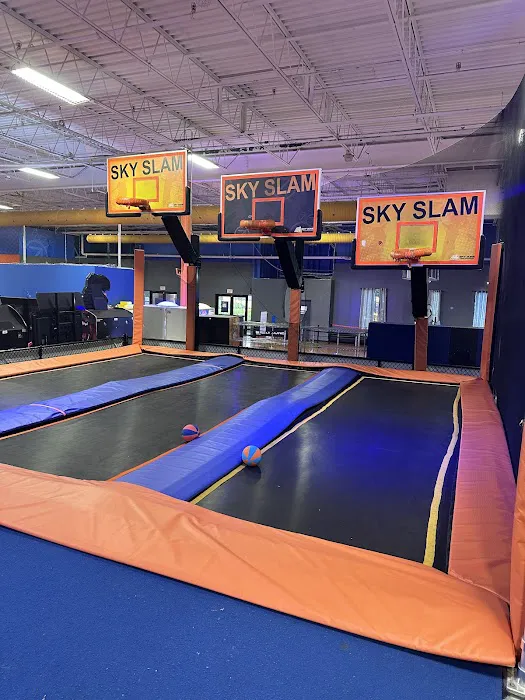 Sky Zone Trampoline Park Picture 10