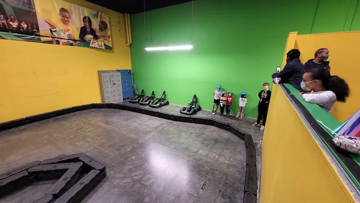 Launch Family Entertainment Herndon Picture 5