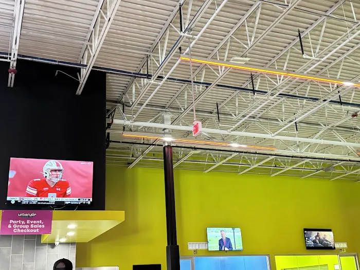 Urban Air Trampoline and Adventure Park Picture 6
