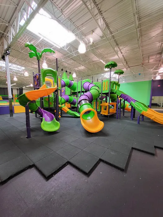 Get Air Trampoline Park Picture 5